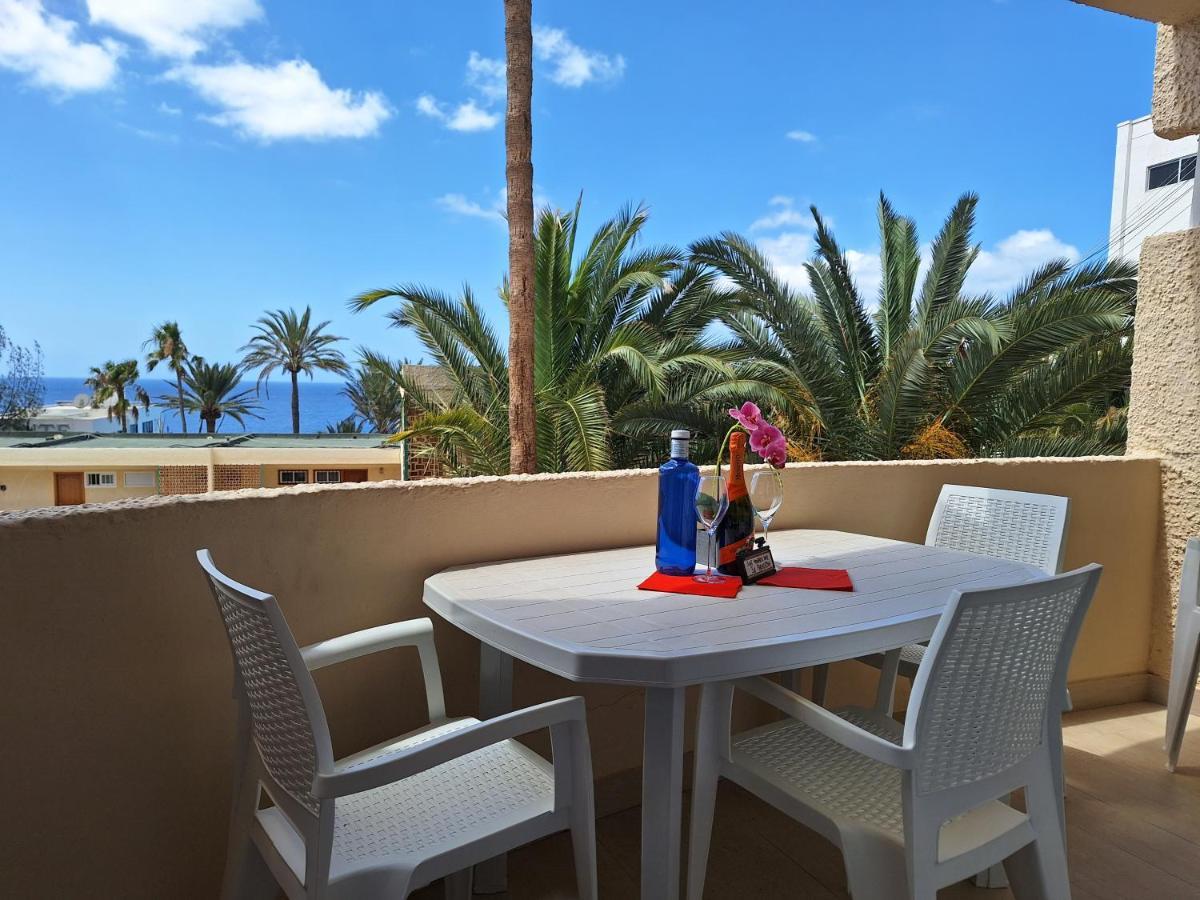 White And Quiet! Modern Apartment In San Agustin San Bartolomé エクステリア 写真